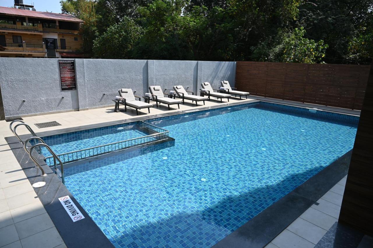 Resort The Lohias, Goa Candolim Buitenkant foto