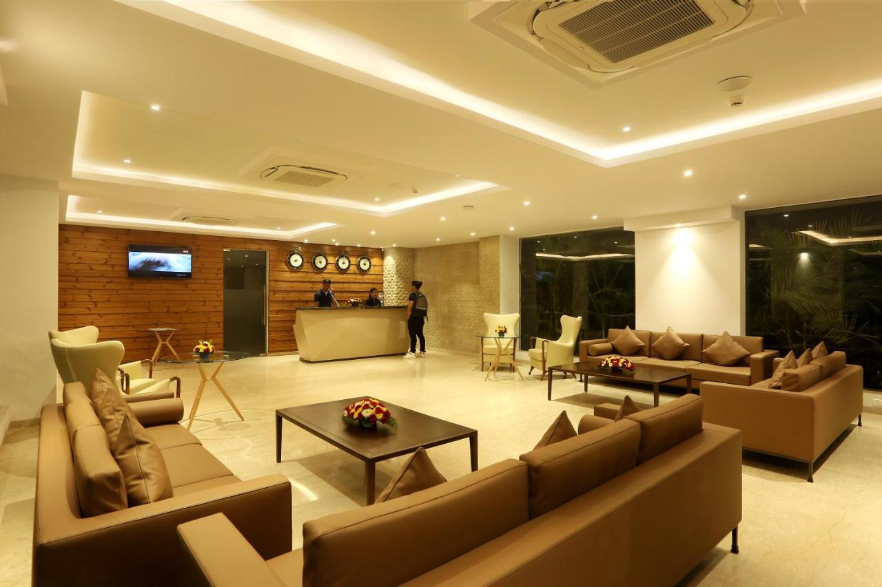 Resort The Lohias, Goa Candolim Buitenkant foto