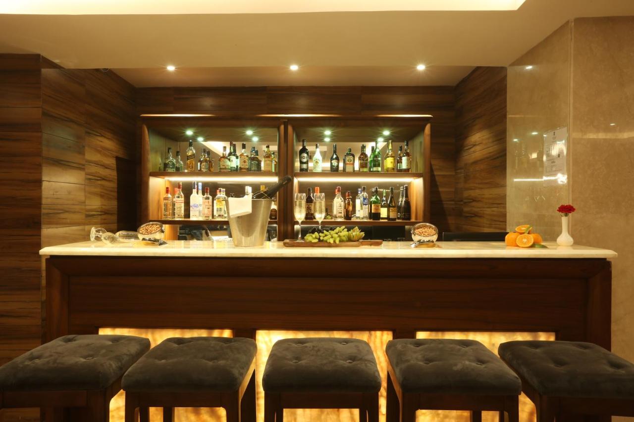 Resort The Lohias, Goa Candolim Buitenkant foto